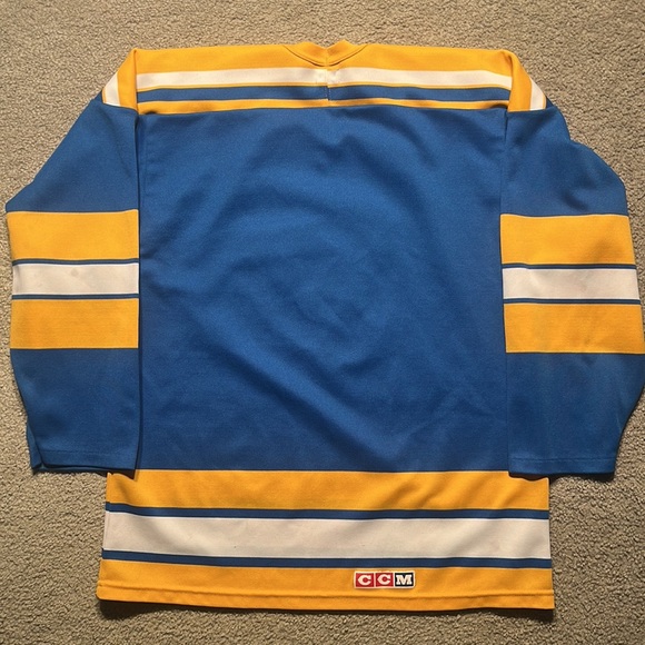 St. Louis Blues 1979/84 CCM Jersey - Picture 2 of 4